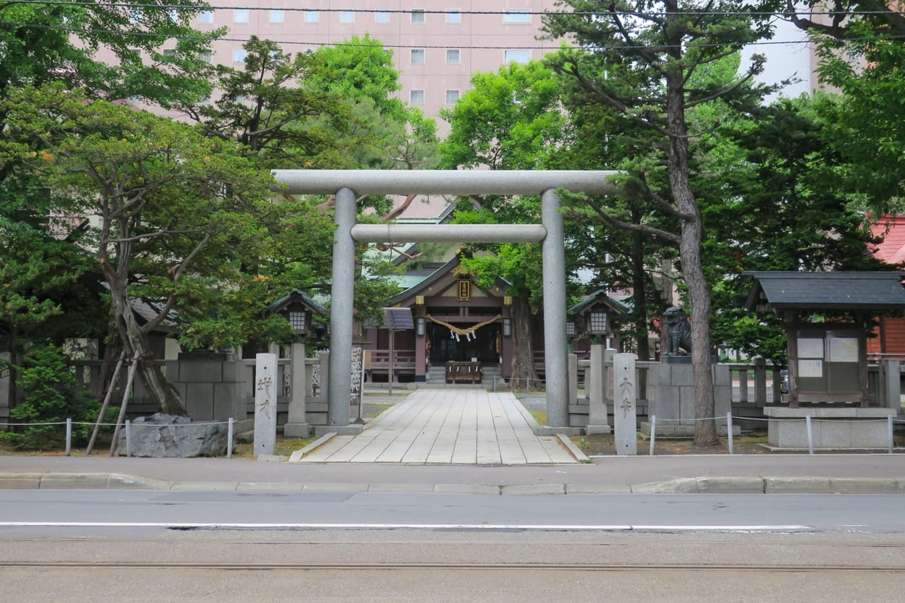 三吉神社