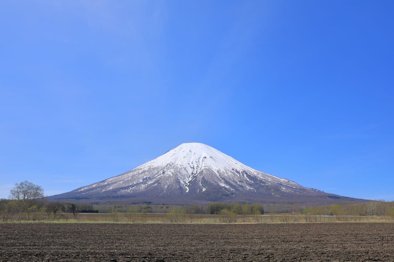 羊蹄山